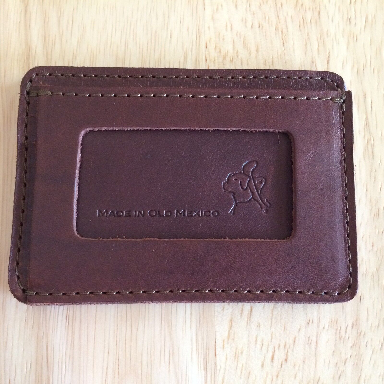 Saddleback Leather Front Pocket ID Wallet Review – $33 | Saddleback leather, Id wallet, Leather