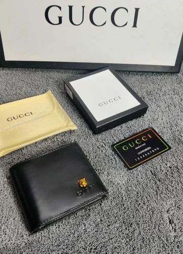 Gucci Wallets & Billfolds for Men - Shop Now on FARFETCH