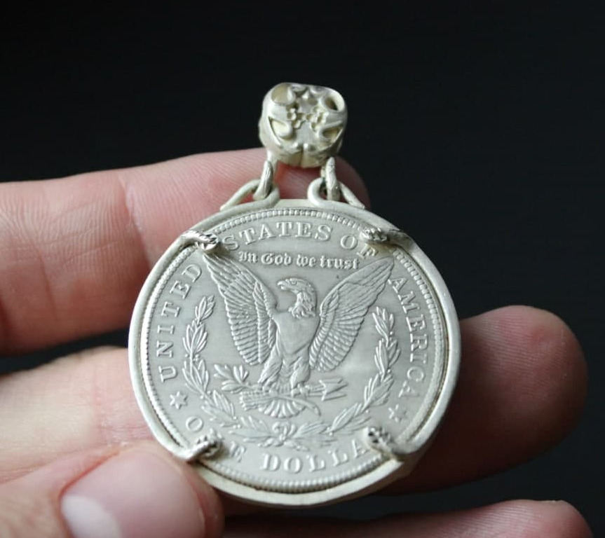 Pendant Holy Grail Coin Morgan Removable Sword Dollar Silver Hobo – MovieShopDolls