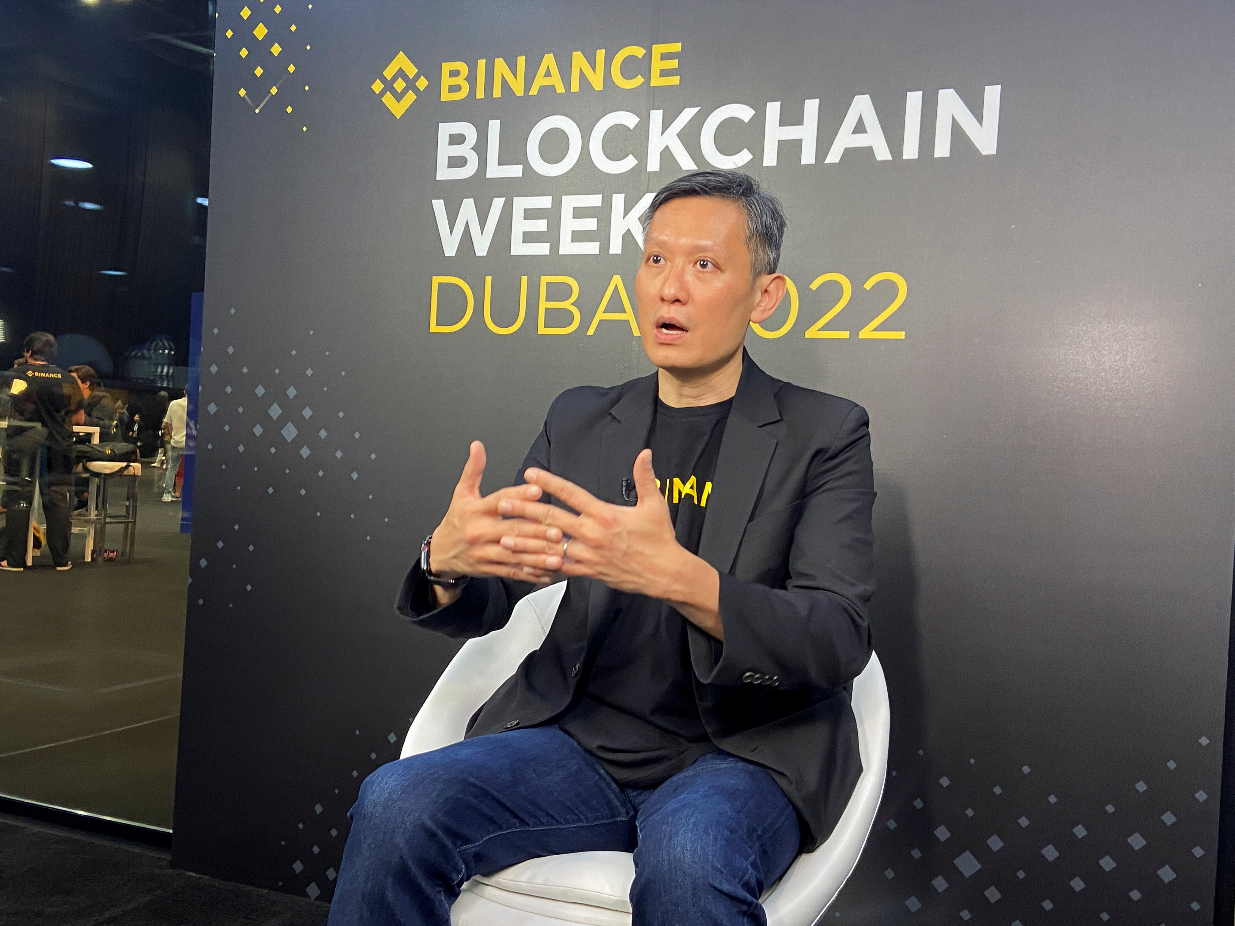 Former Regulatory Executive Replaces Changpeng Zhao as Binance CEO