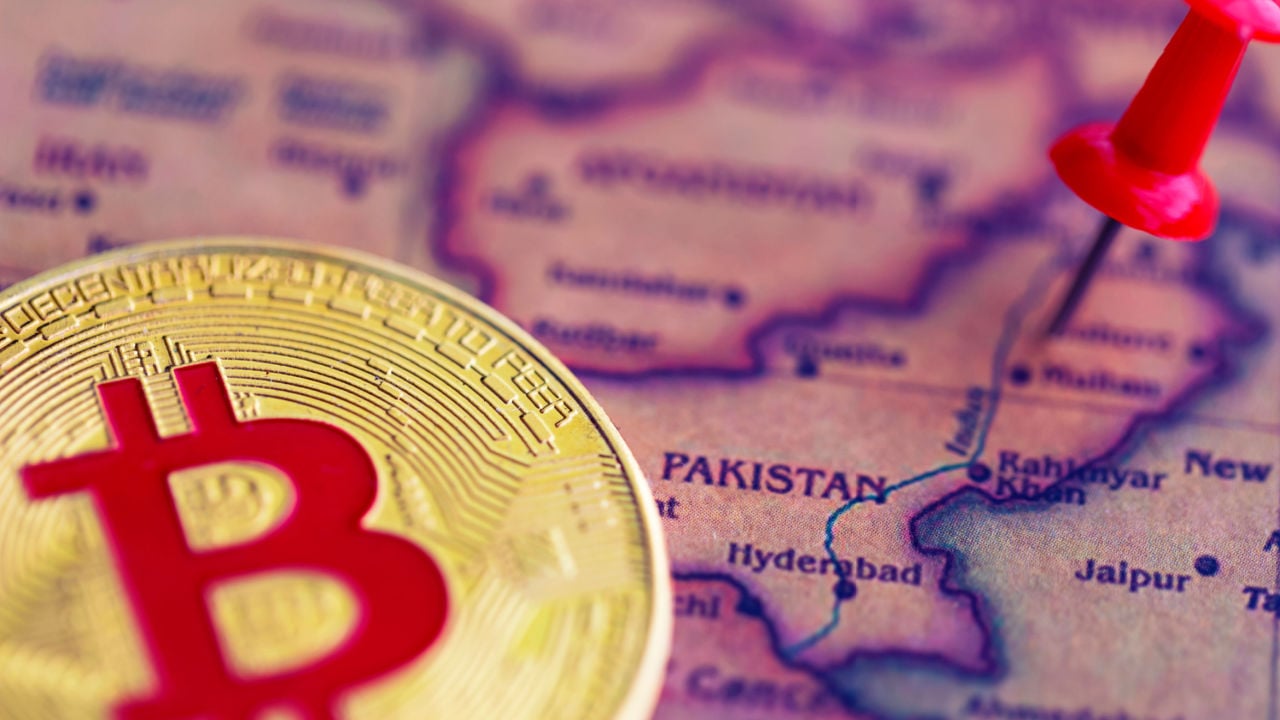 Pakistan announces a ban on cryptocurrencies - ThePaypers