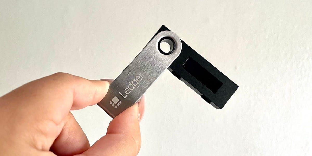 Ledger Nano S Crypto hardware wallet, USB, Black - Eventus Sistemi