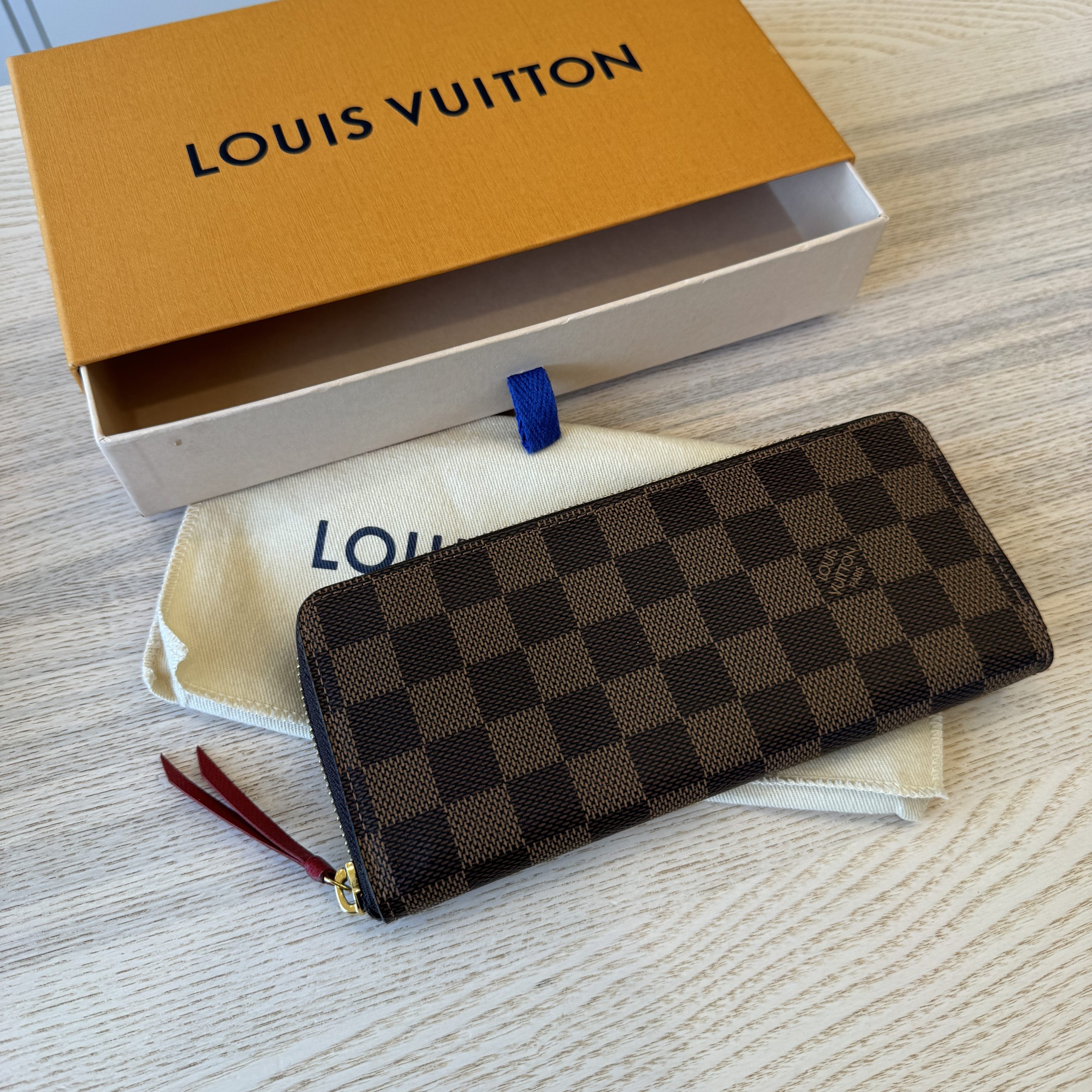 Louis Vuitton Clemence Wallet Damier Azur GI | RetailReviver