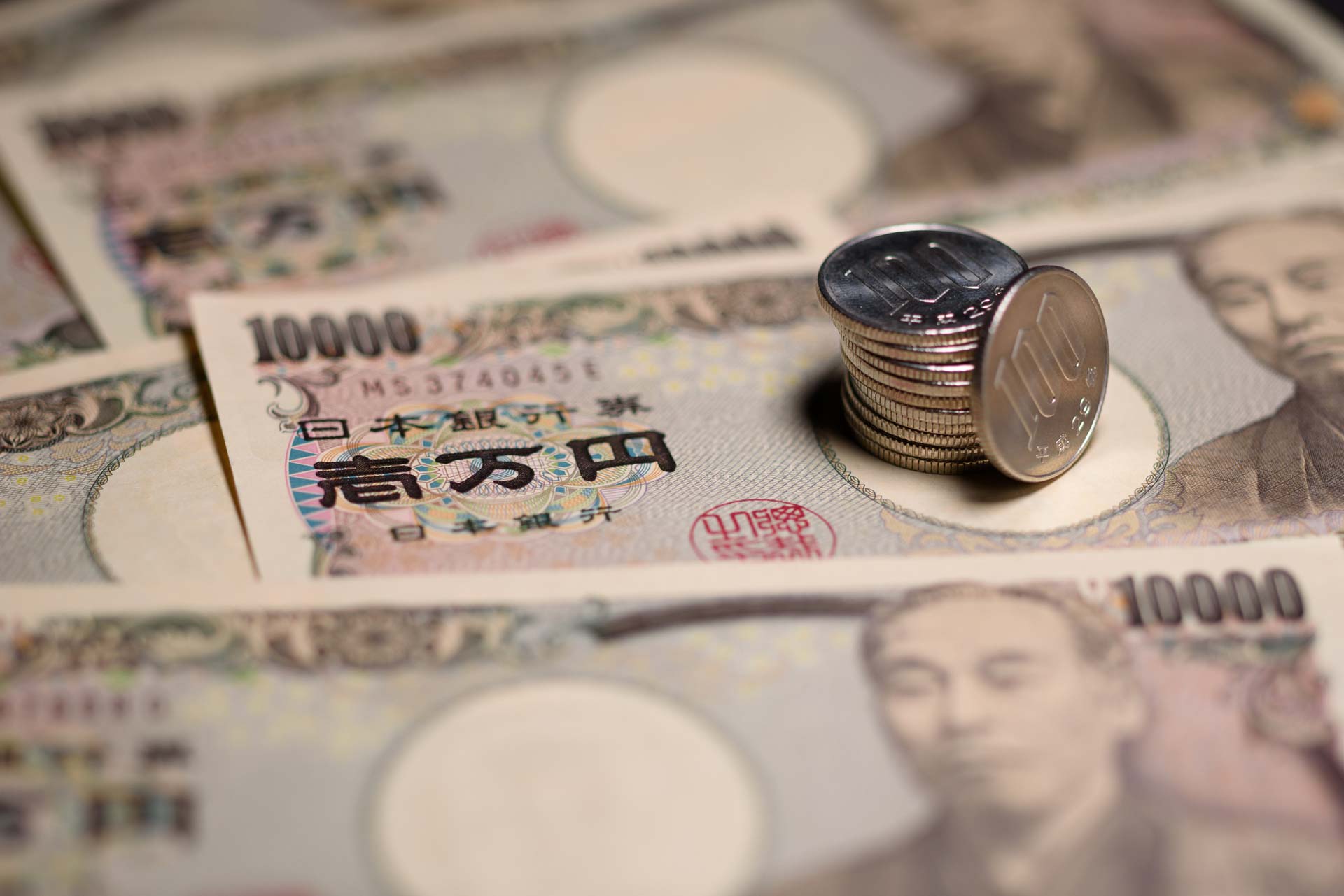 A New Series of Banknotes and a New Yen Coin : 日本銀行 Bank of Japan