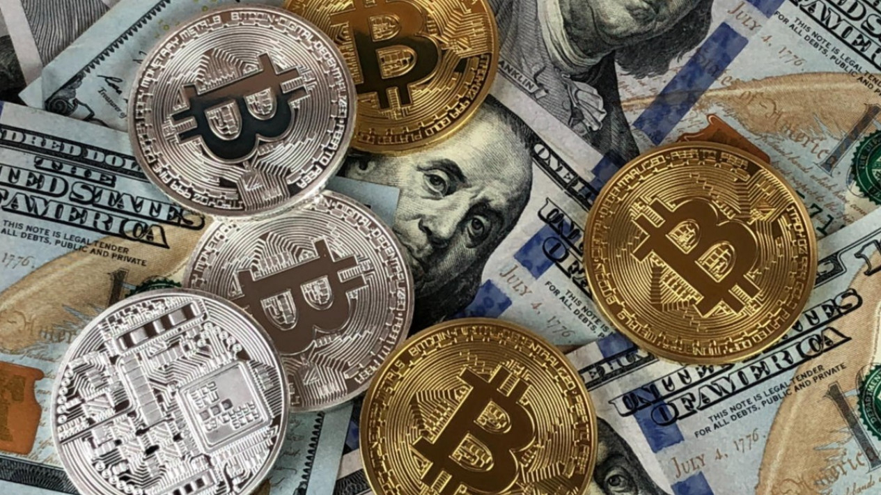 Convert 4 USD to BTC (4 United States Dollar to Bitcoin)