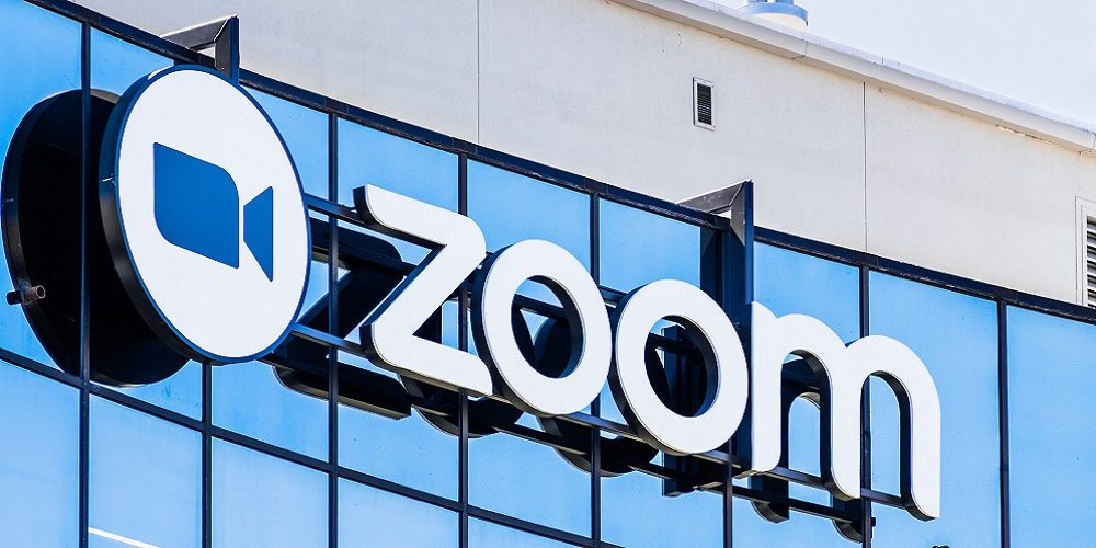 Zoom Says Co Is Investing Heavily In AI, Both - moomoo