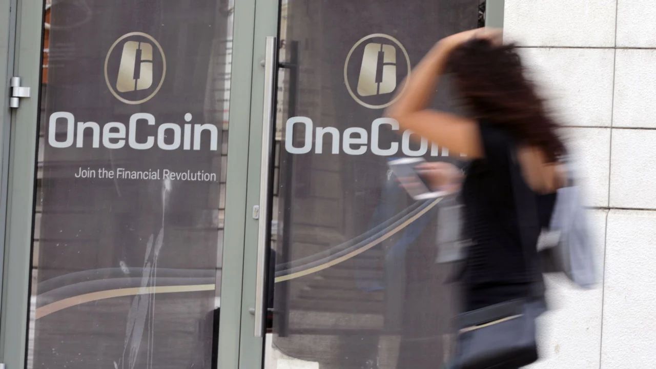 The OneCoin Scam: the Dazzling Story of the Biggest Crypto Ponzi in History | CoinMarketCap