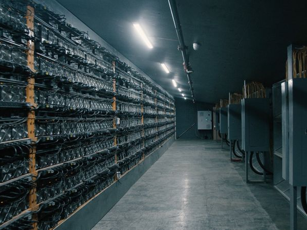 How to Mine Bitcoin Remotely with Low-Cost? - coinmag.fun