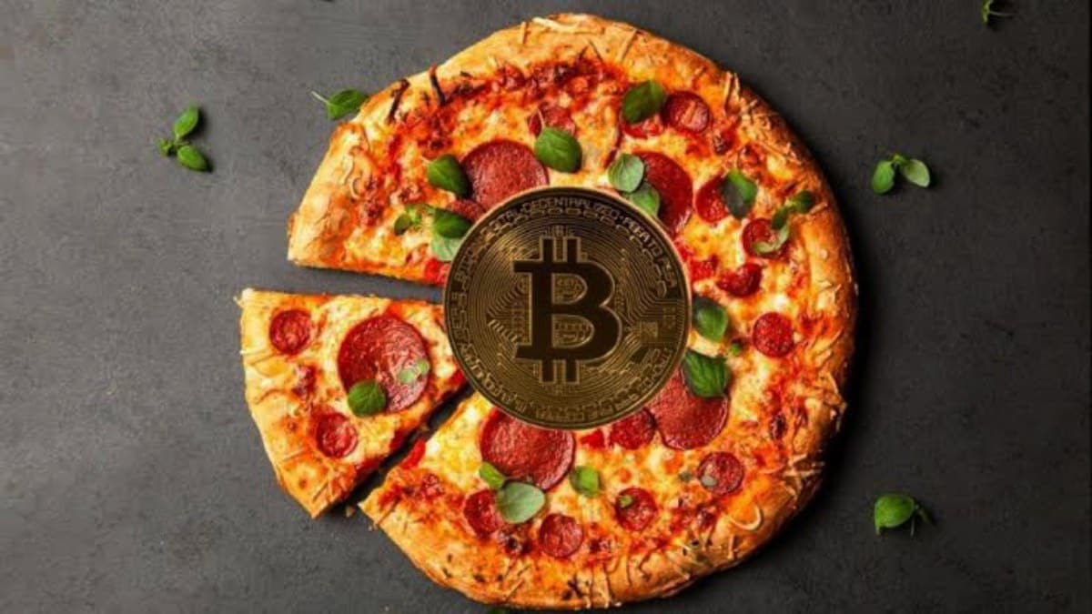 Celebrating Bitcoin Pizza Day: the Time a Bitcoin User Bought 2 Pizzas for 10, BTC