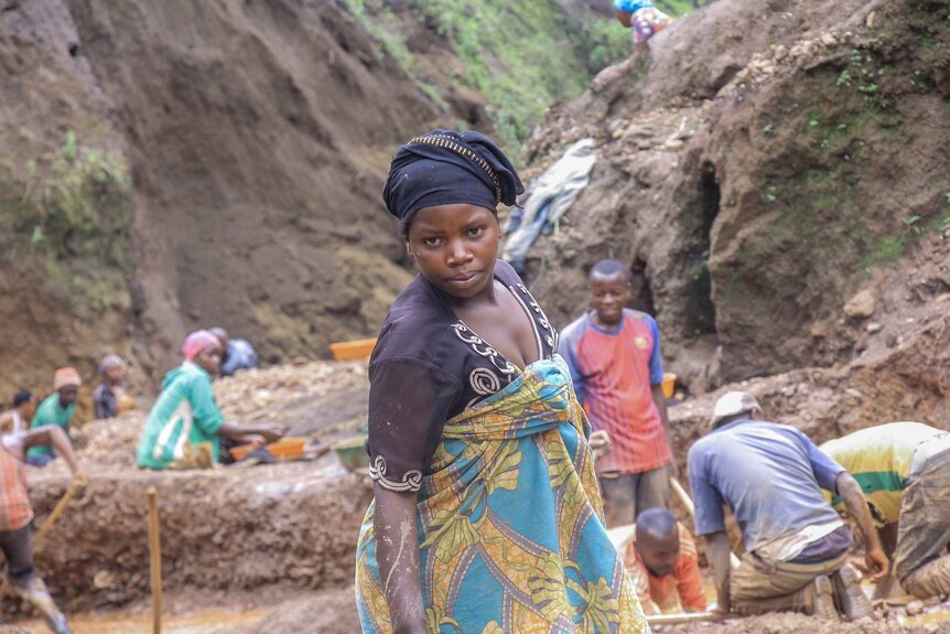 Child-Slaves Dig Coltan - ACRATH