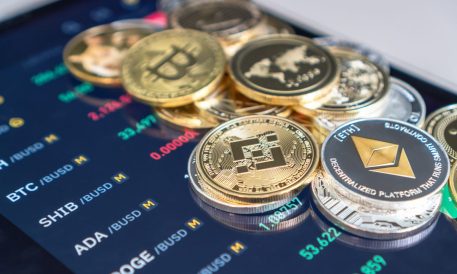 10 No-Brainer Ways of How to Make Money With Cryptocurrency