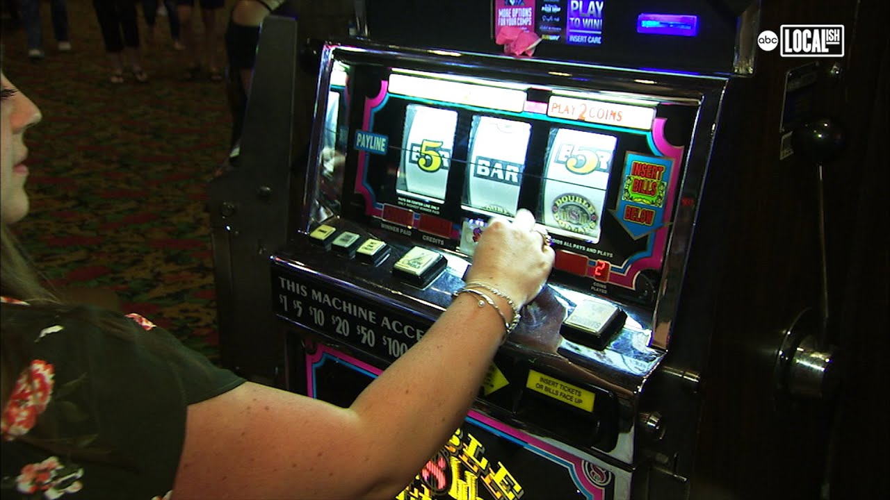 Coin Operated Slot Machines in Las Vegas - Where to Play! (Map) - FeelingVegas