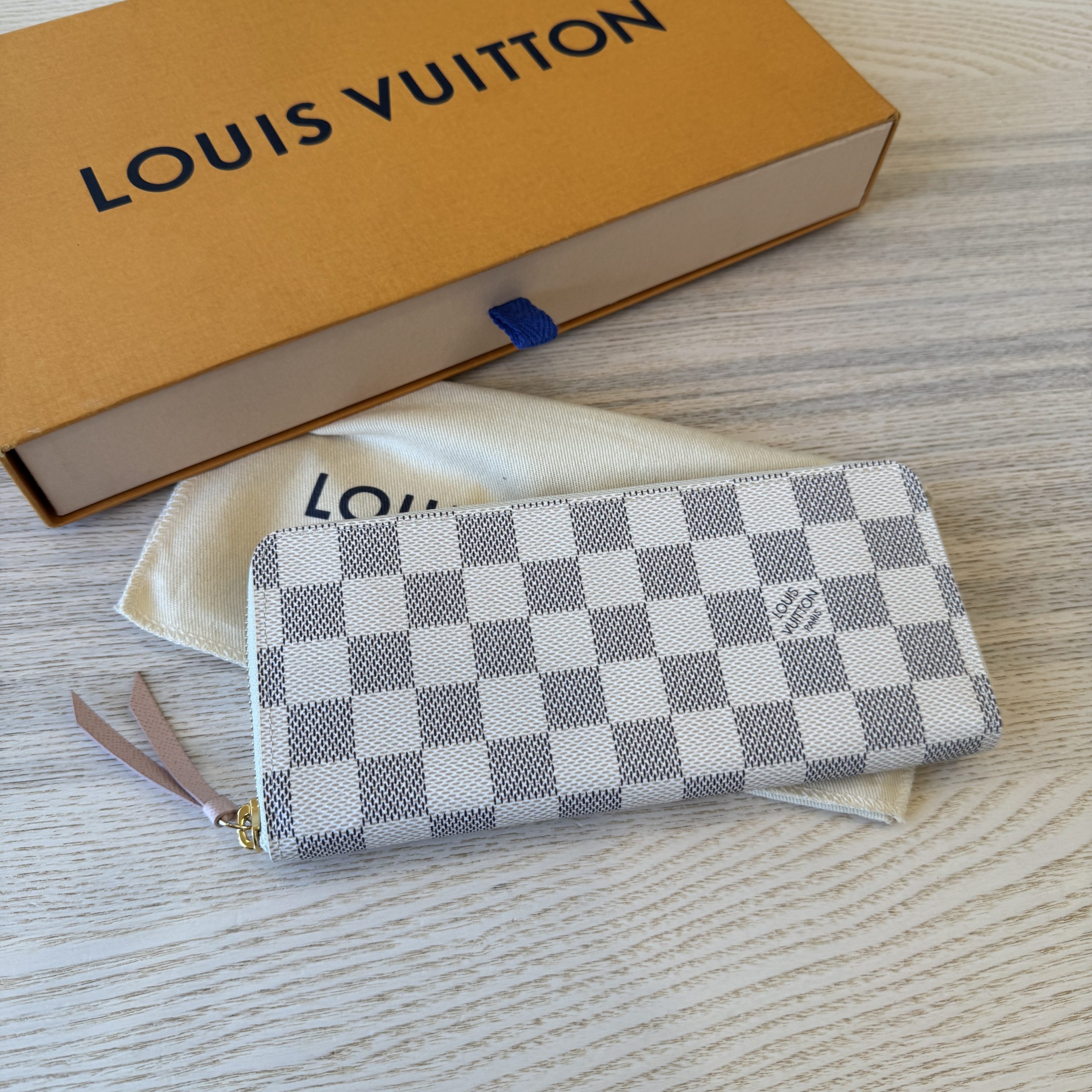 Louis Vuitton Clemence Wallet Damier Azur Coated Canvas – Luxe Collective